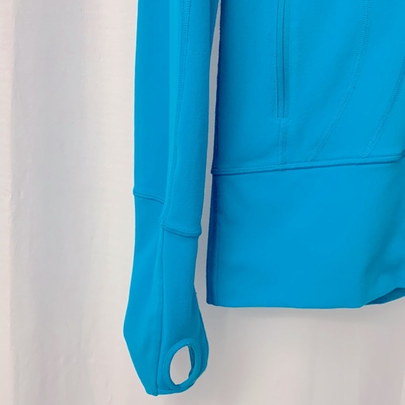 “Lululemon” Size 4 - Picture 2 of 3